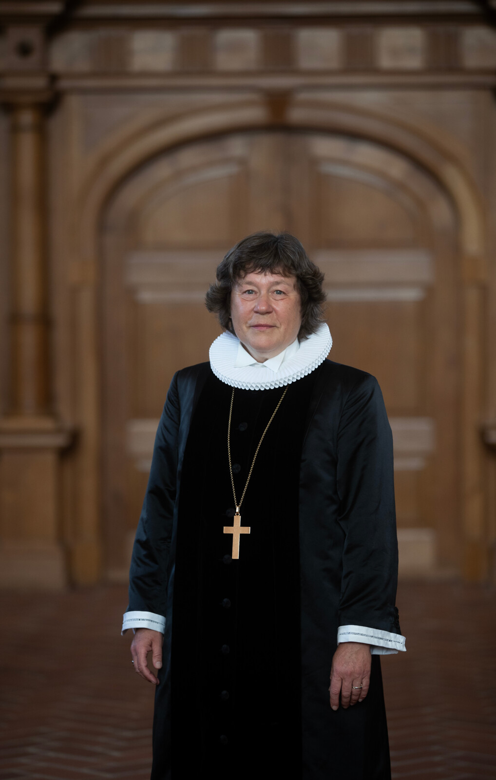 Portræt af biskop Marianne Christiansen i civil