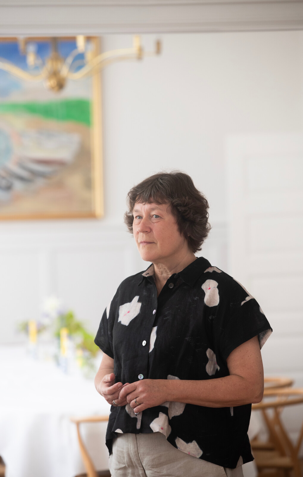 Biskop Marianne Christiansen i bispekjole tæt